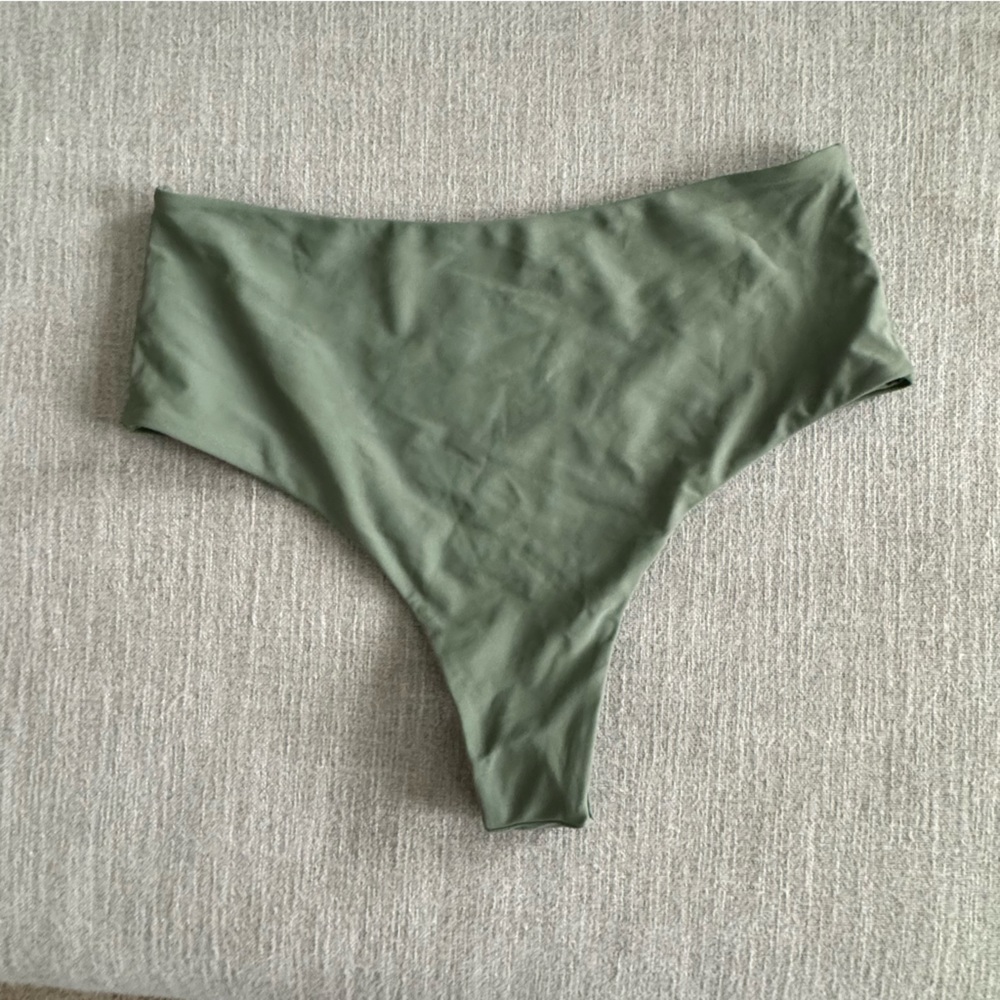 SHEIN High-waisted Cheeky Swim Bottom